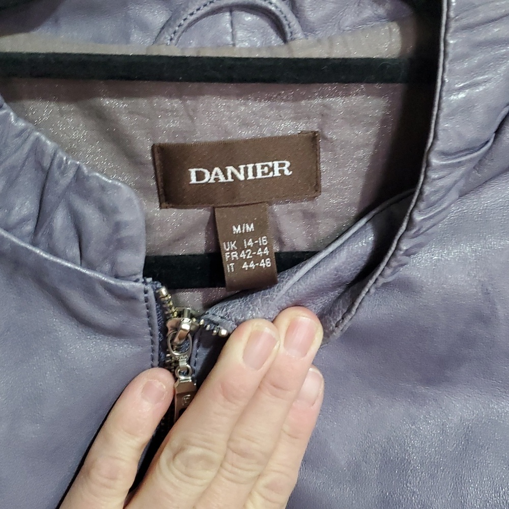 Danier Leather Lavender Jacket - Picture 2 of 10